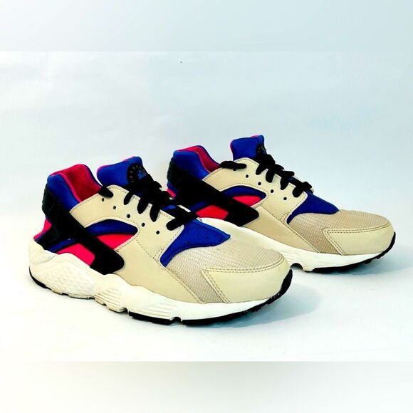 Nike Huarache Run in Desert Sand 654275-036 size 7Y GS / 40 EU/ 8.5 US Women - Picture 1 of 9